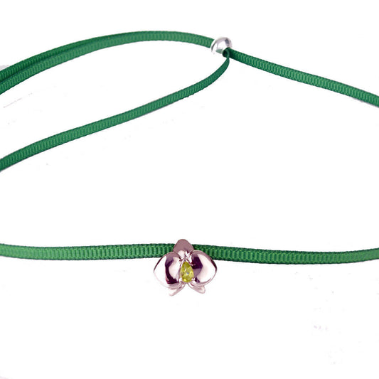 peridot silver pendant necklace