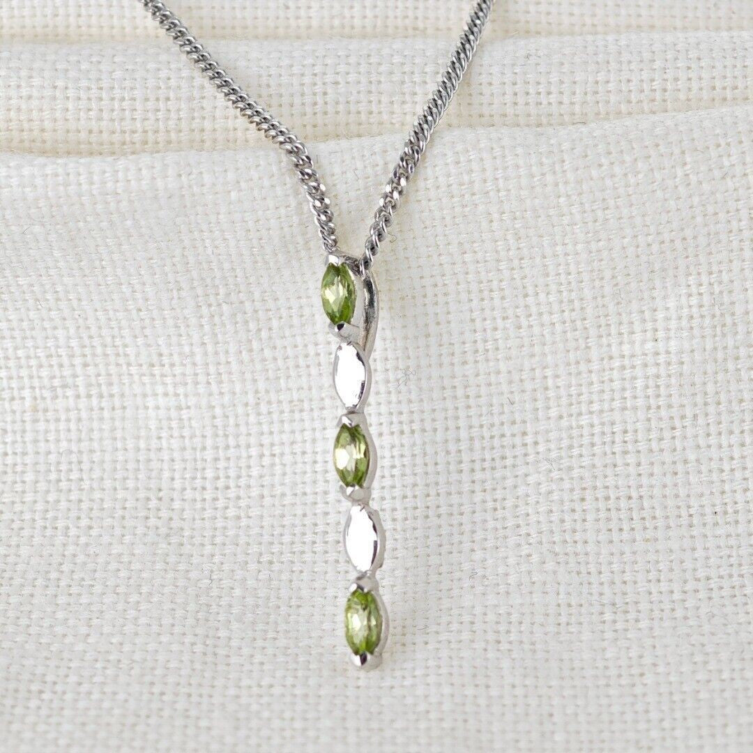 peridot silver pendant image 3