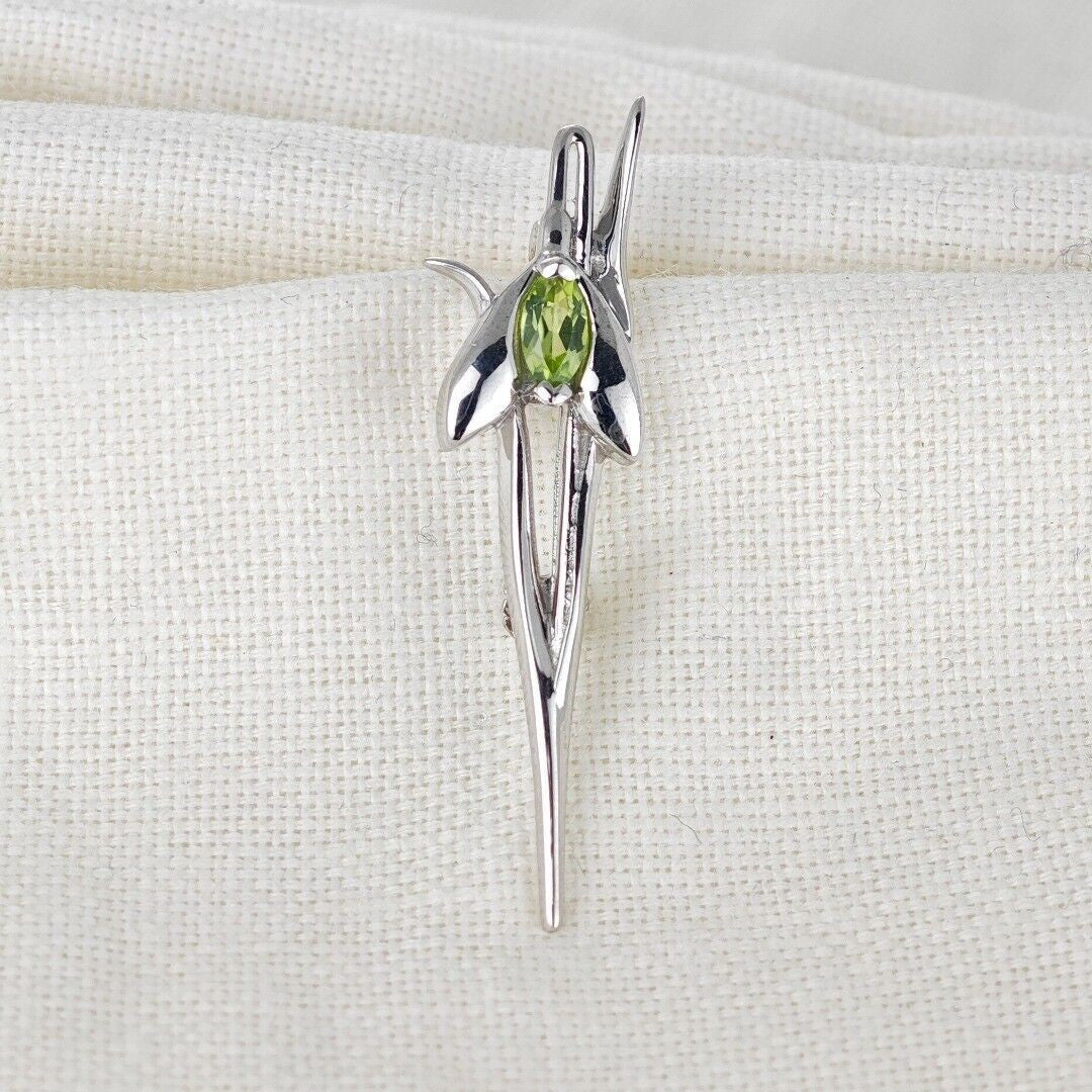 peridot silver brooch image 2