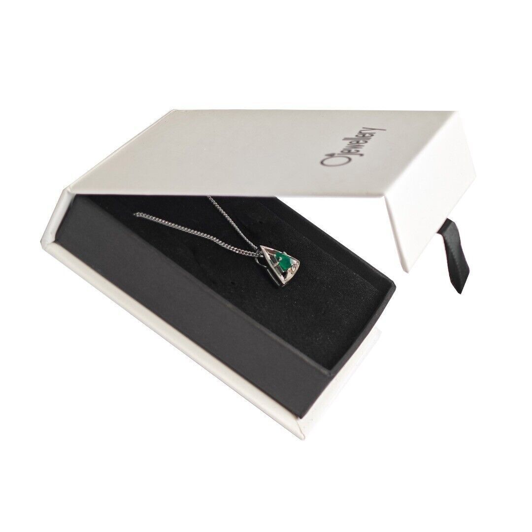 Green Onyx Trillion Necklace in Sterling Silver