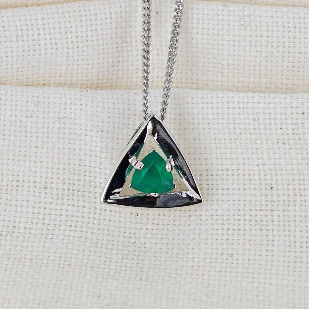 Green Onyx Trillion Necklace in Sterling Silver