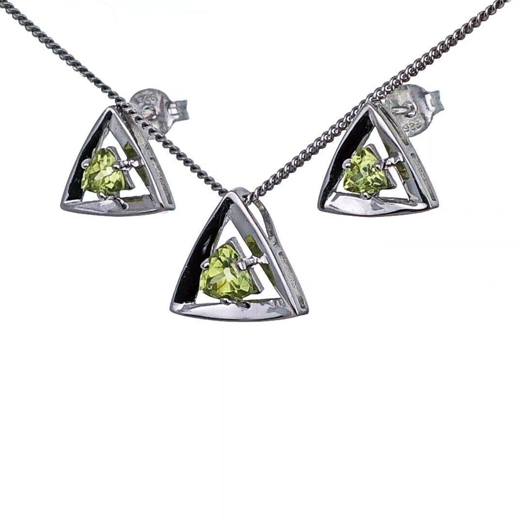 peridot silver stud earrings image 7