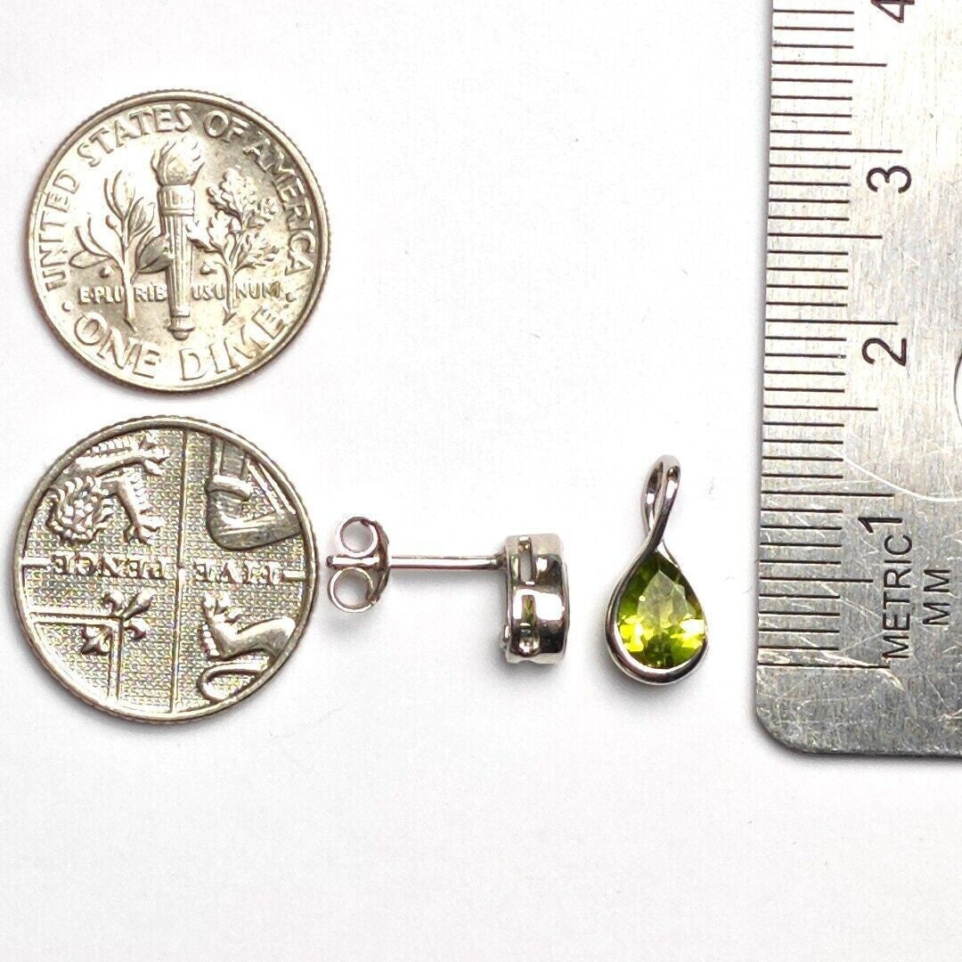 peridot silver stud earrings image 5