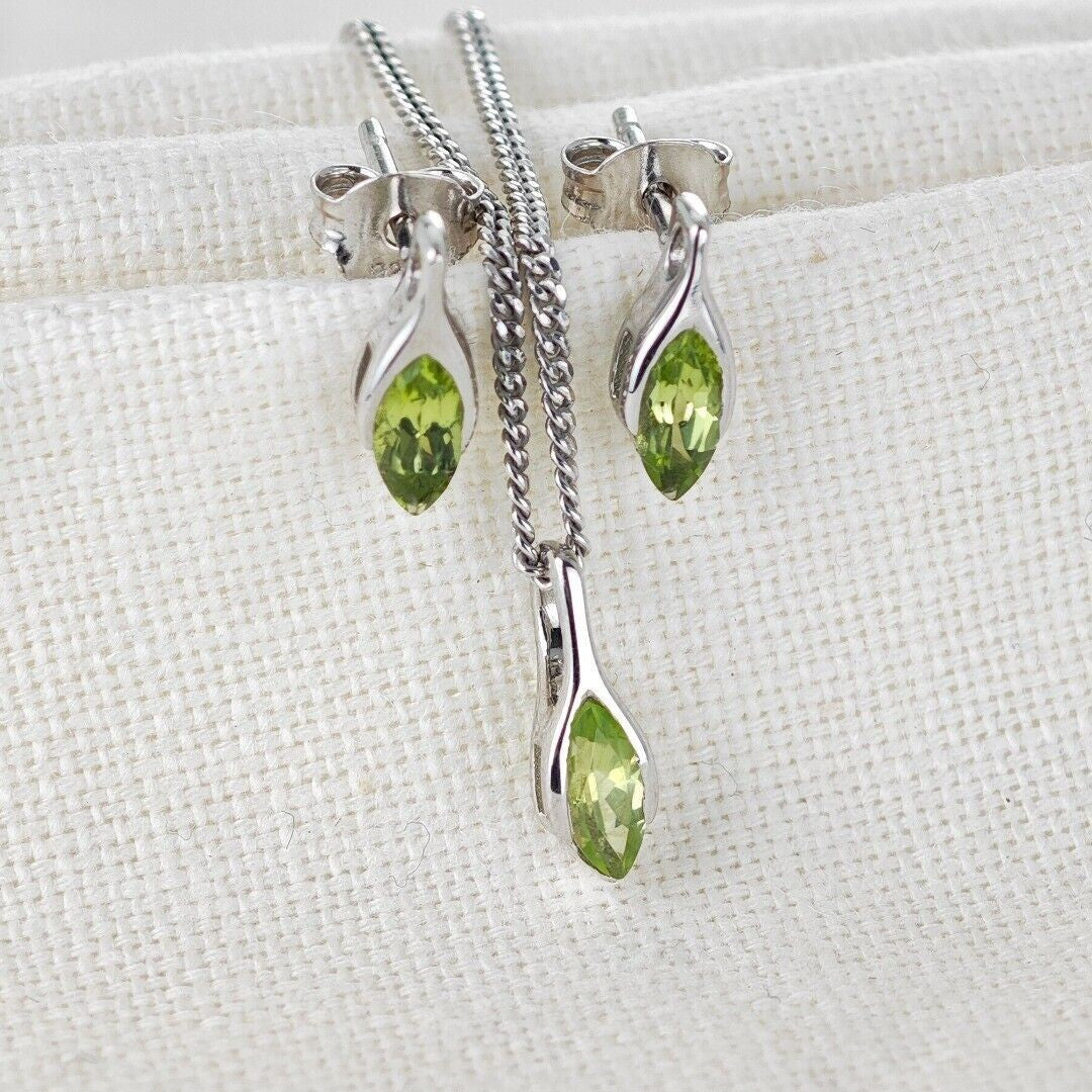 peridot metal earrings image 4