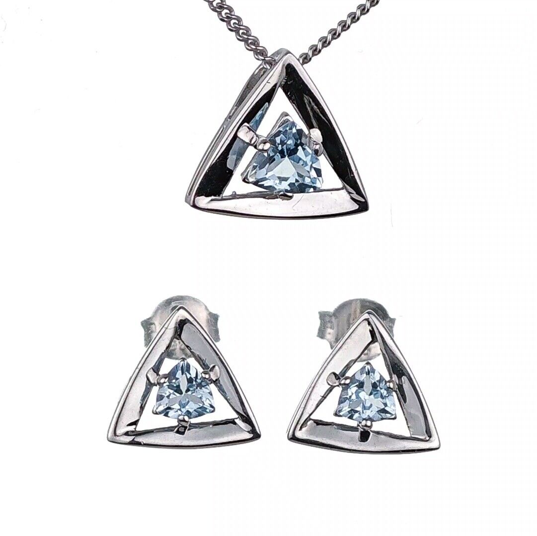 Blue Topaz Trillion Jewellery Set in Sterling Silver