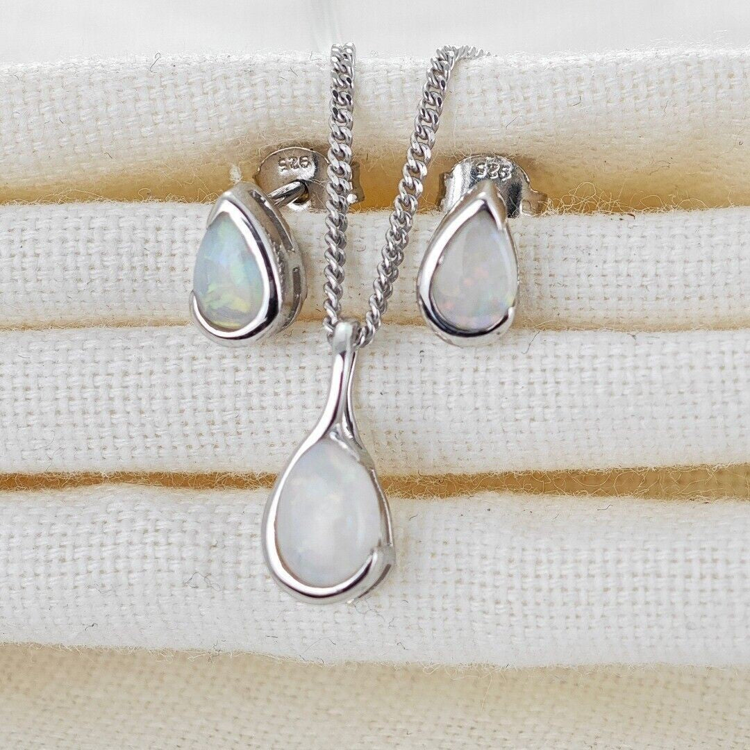 Opal Infinity Loop Jewellery Set in Sterling Silver