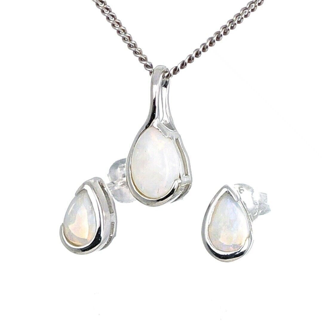 opal neckace and earring set eternity loop designed in the UK