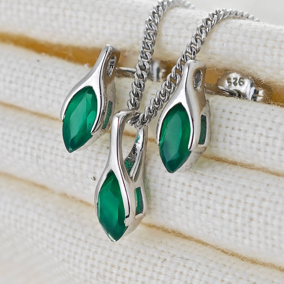 Green Onyx Minimalist Marquise Jewellery Set in Sterling Silver