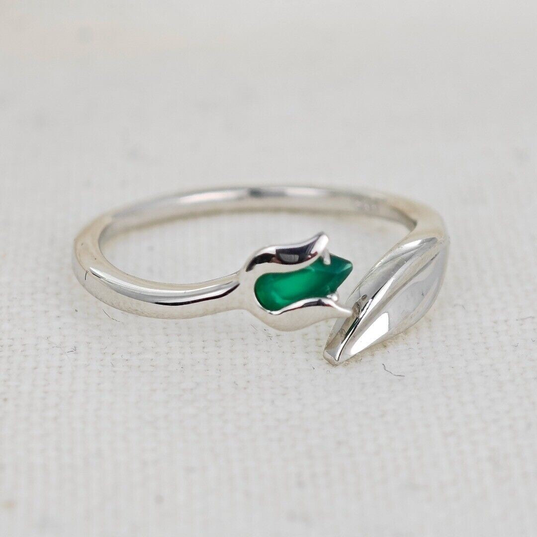 Green Onyx Tulip Flower Ring in Sterling Silver