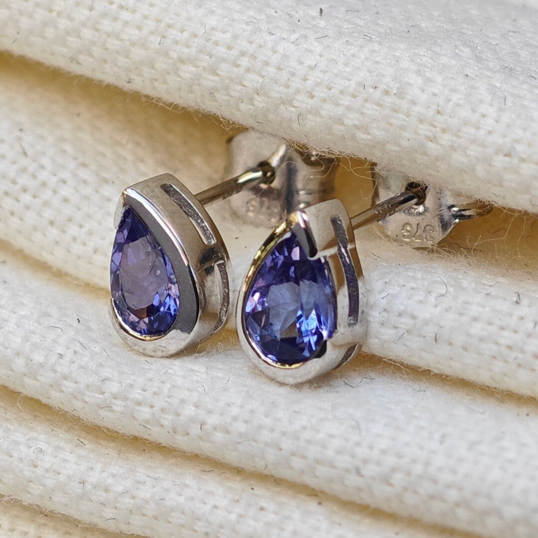 Tanzanite Earrings 9ct White Gold Studs Infinity Loop