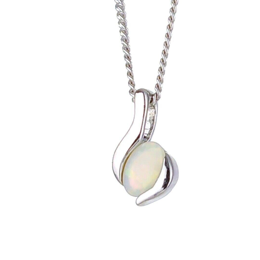 Opal Oval Necklace in Sterling Silver
