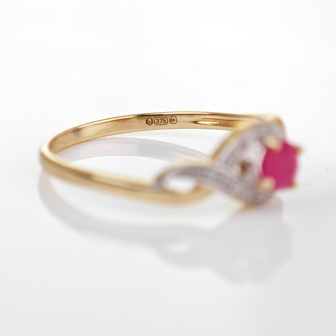 9ct Ruby Ring Size P.5 Diamond Yellow Gold 0.45ct Red Oval Gemstone