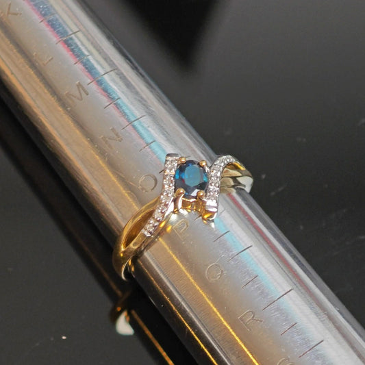 9ct Sapphire Ring Size O.5 Diamond Yellow Gold 0.4ct Blue Oval Gemstone