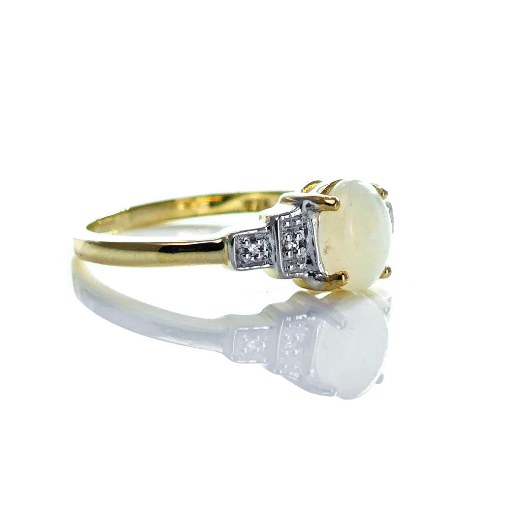 9ct Opal Ring Size M.5 Diamond Yellow Gold 0.33ct White Oval Gemstone