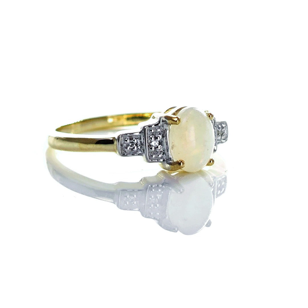 9ct Opal Ring Size M.5 Diamond Yellow Gold 0.33ct White Oval Gemstone