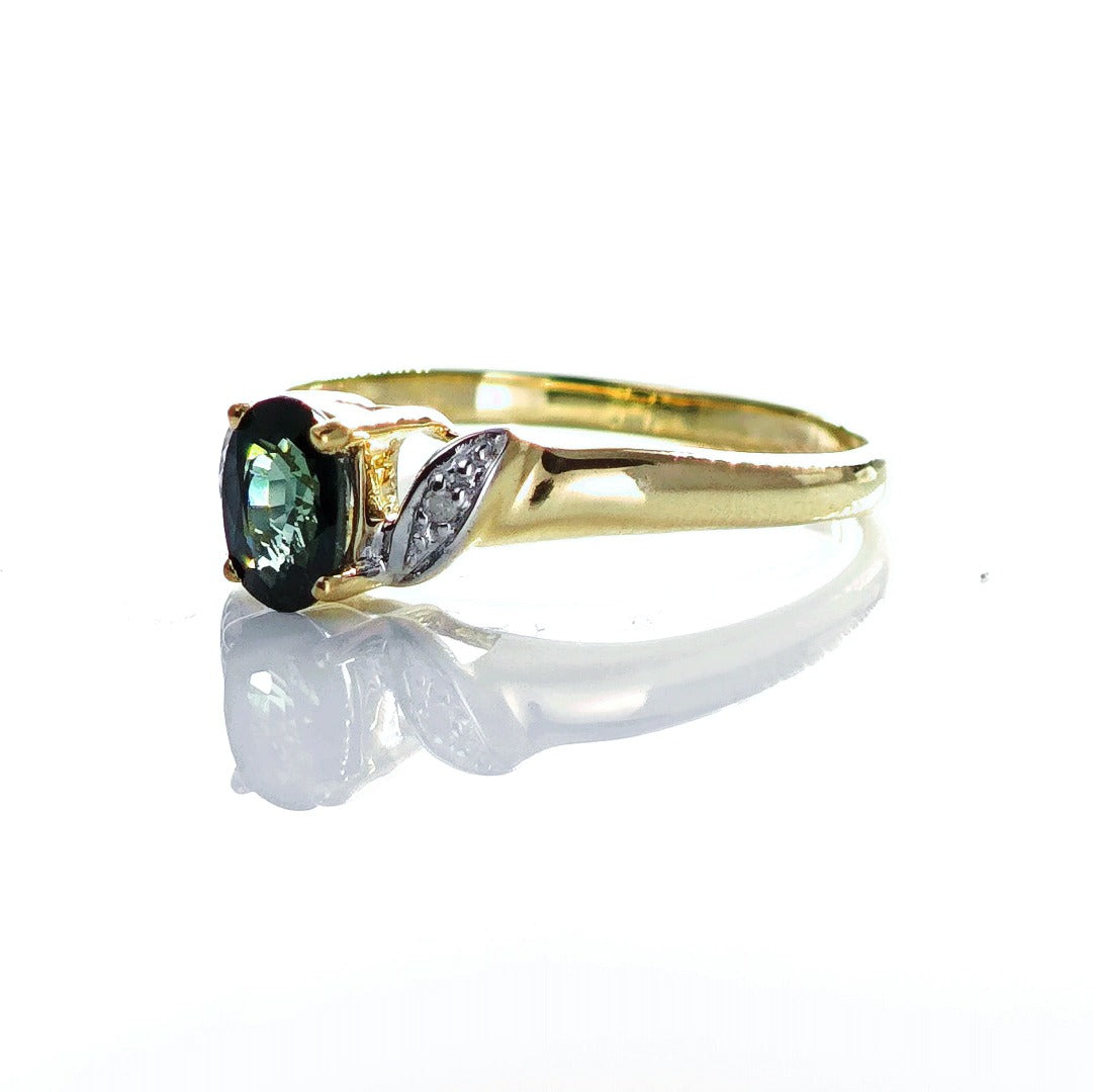 9ct Sapphire Ring Size M.5 Diamond Yellow Gold 0.58ct Blue Oval Gemstone