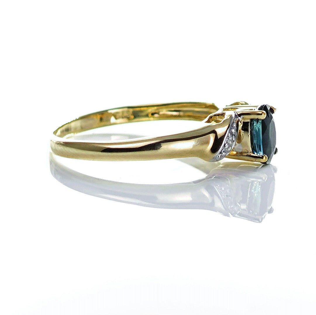 9ct Sapphire Ring Size M.5 Diamond Yellow Gold 0.58ct Blue Oval Gemstone
