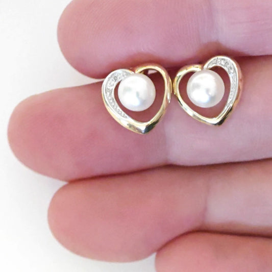 9ct Fresh Water Pearl Diamond Heart Earrings Gold Studs Natural Gemstones