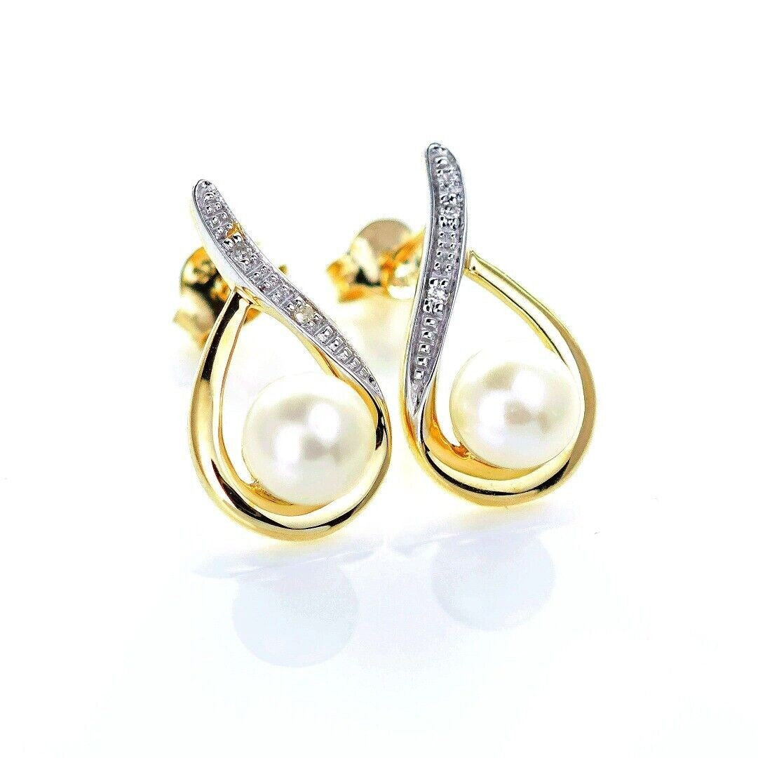9ct Fresh Water Pearl  Diamond Earrings Gold Studs Natural Gemstones