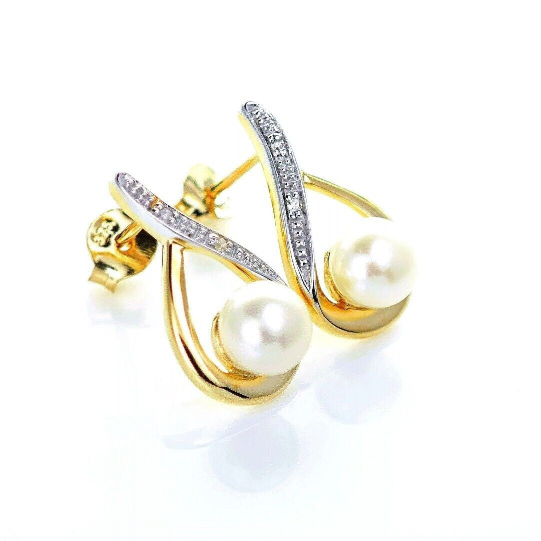 9ct Fresh Water Pearl  Diamond Earrings Gold Studs Natural Gemstones