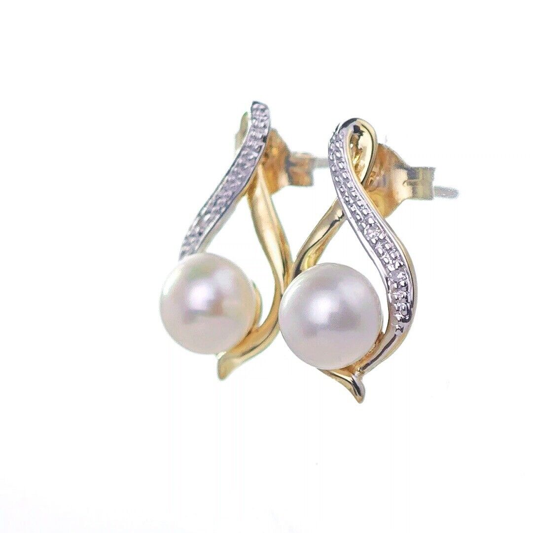 9ct Fresh Water Pearl  Diamond Earrings Gold Studs Natural Gemstones