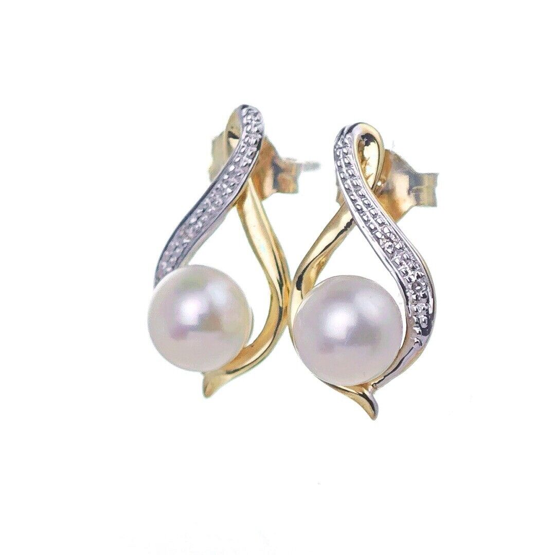 9ct Fresh Water Pearl  Diamond Earrings Gold Studs Natural Gemstones