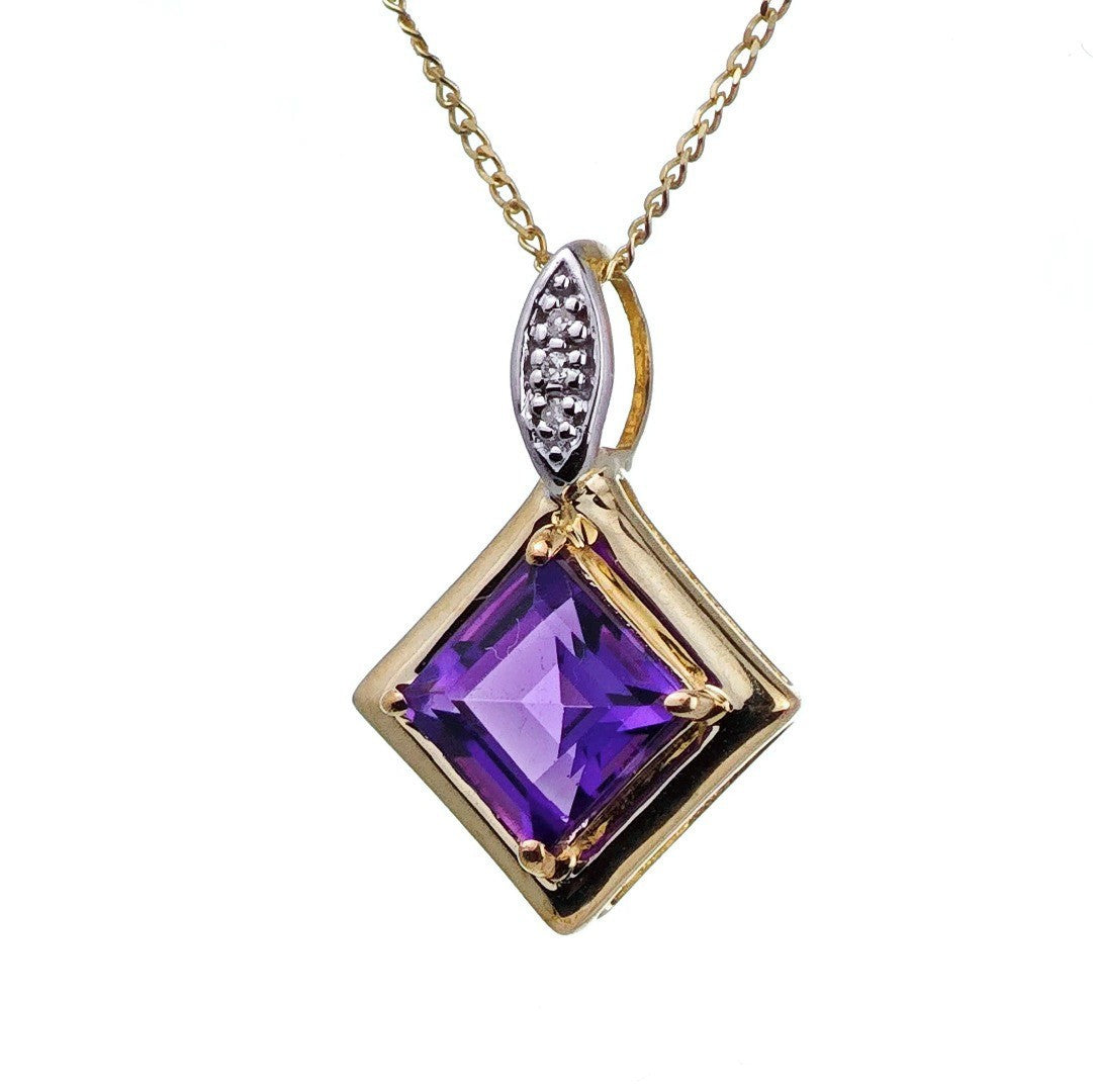 Amethyst Square Necklace in 9ct Gold