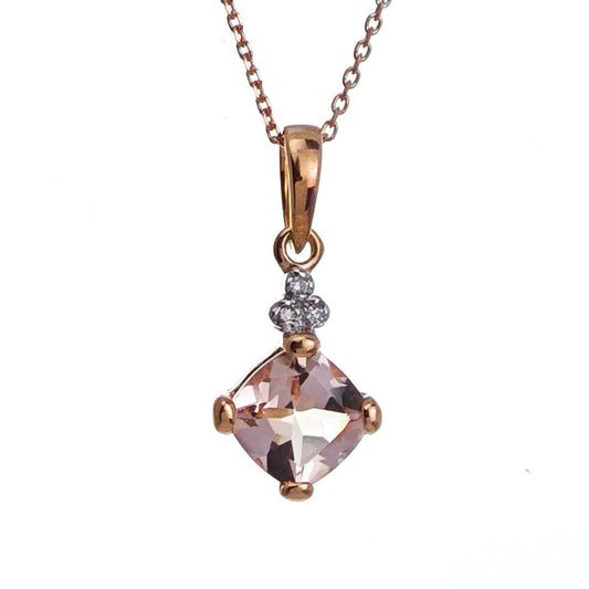 Necklace in Gold – Perfect Gift for Her