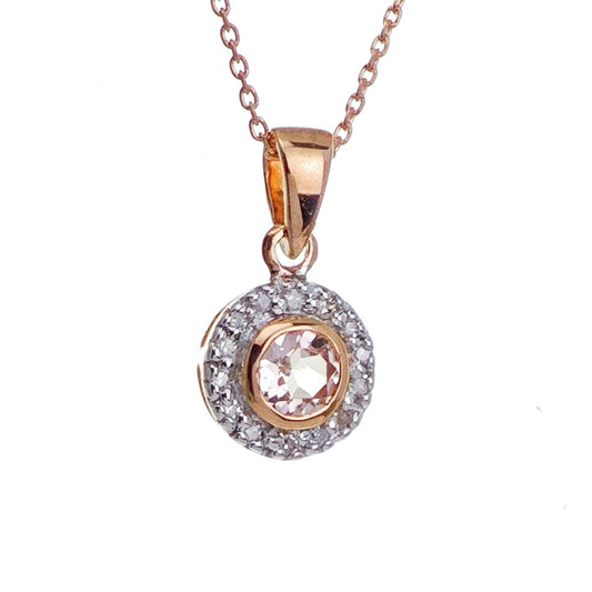 Necklace in Gold – Perfect Gift for Her