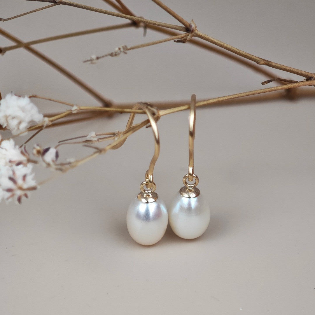 9ct Pearl Dangle Earrings 8mm Ivory Teardrop