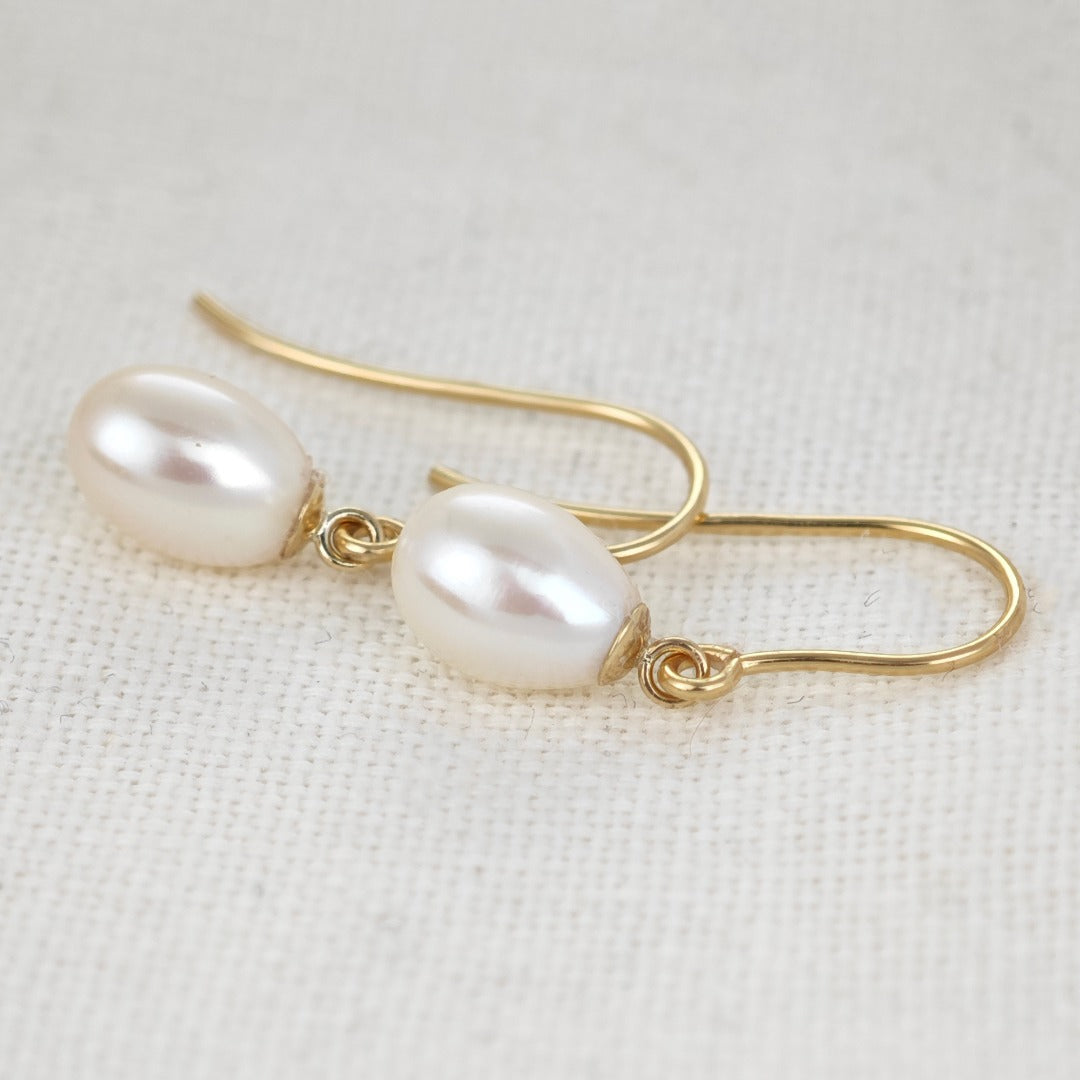 9ct Pearl Dangle Earrings 8mm Ivory Teardrop