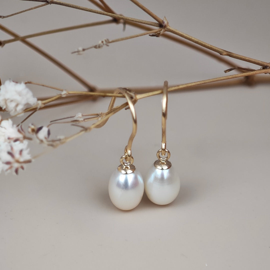 9ct Pearl Dangle Earrings 8mm Ivory Teardrop