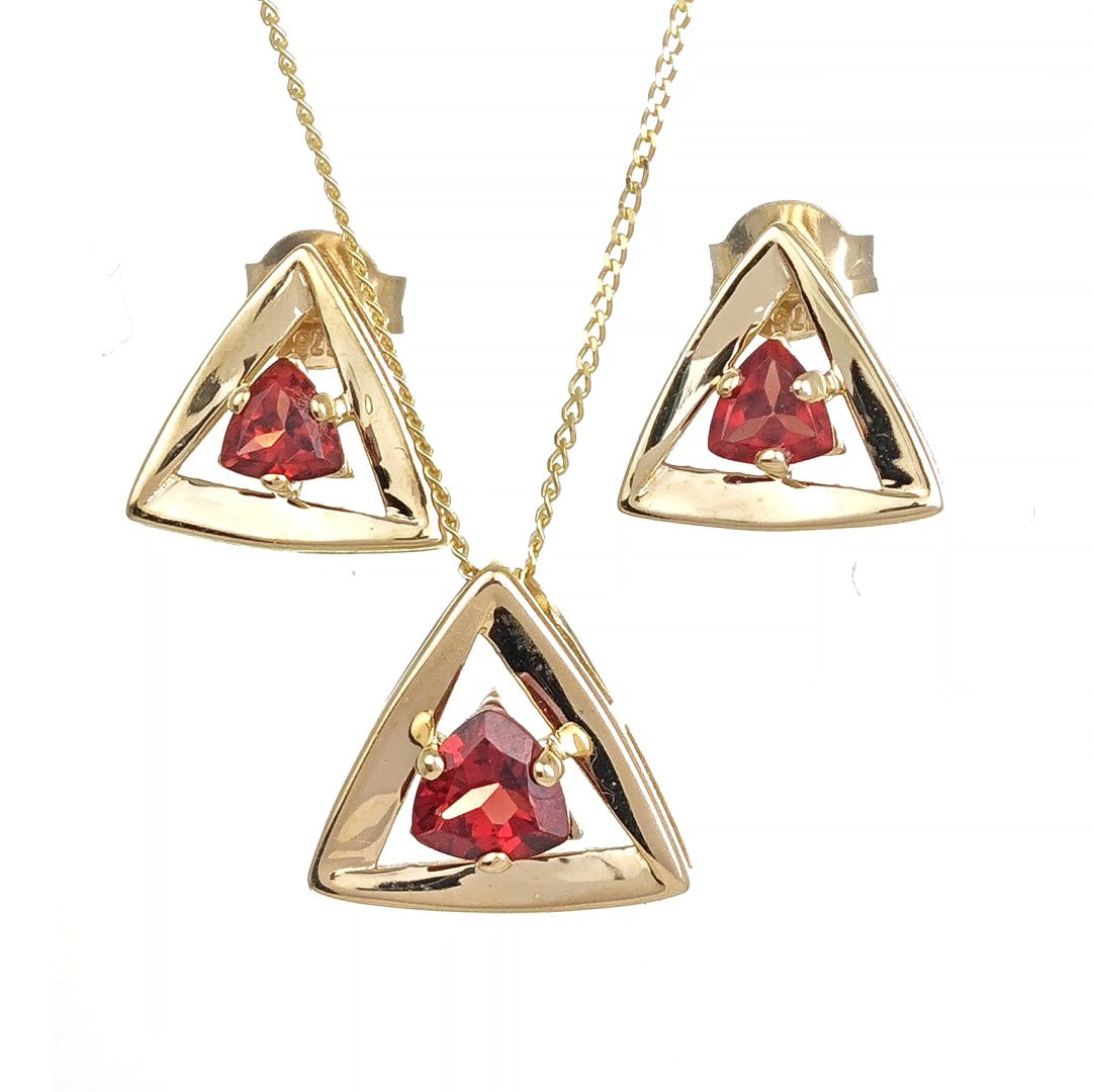Garnet Trillion Jewellery Set in 9ct Gold