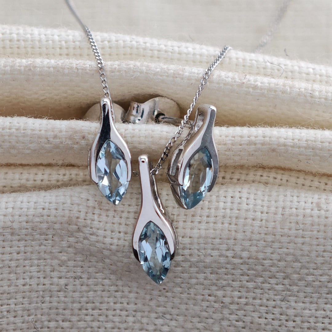 Aquamarine Minimalist Marquise Jewellery Set in 9ct White Gold