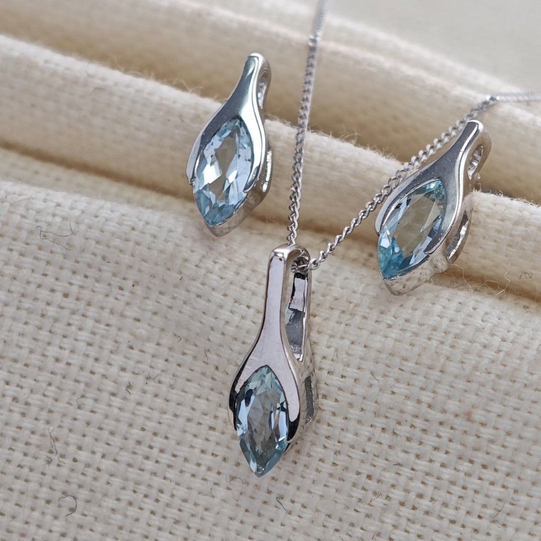 9ct White Gold Aquamarine Set Pendant Earrings Minimalist Marquise