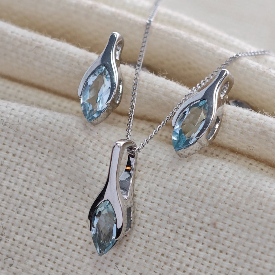 9ct White Gold Aquamarine Set Pendant Earrings Minimalist Marquise