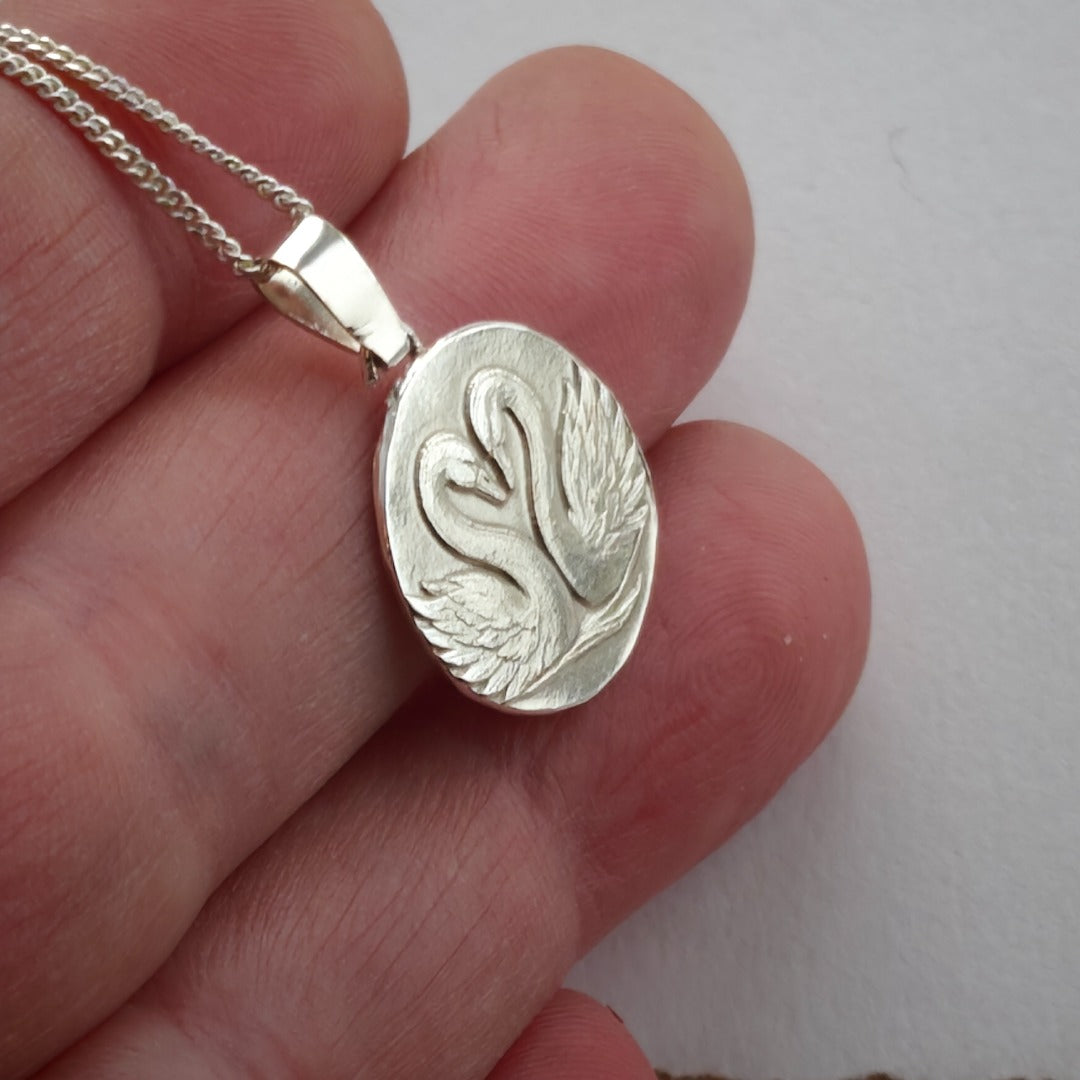 Gemini Sterling Silver Necklace Zodiac Twin Swans Disc Pendant 17mm Gift UK