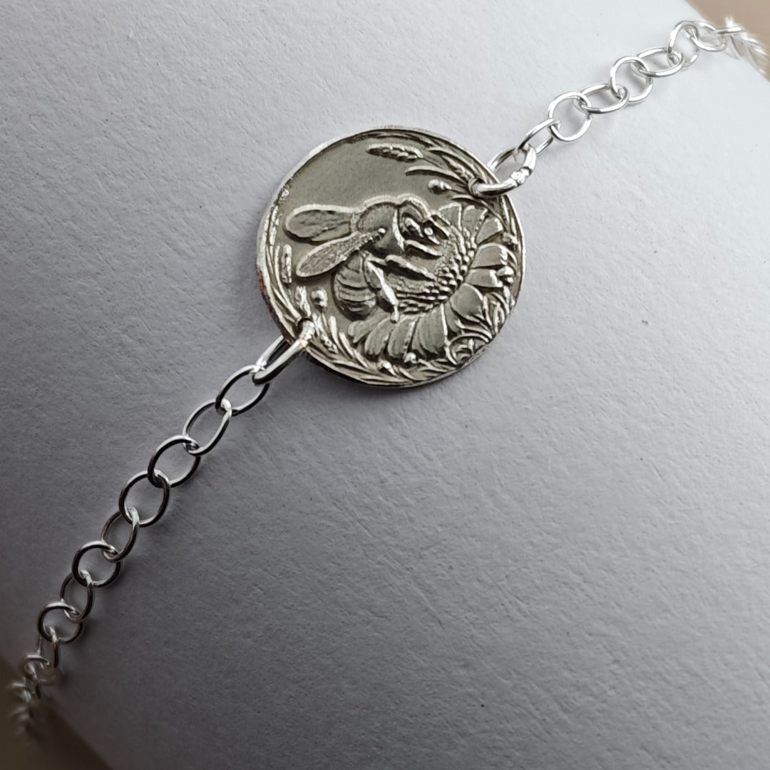 Bee coin bracelet - personalised reverse