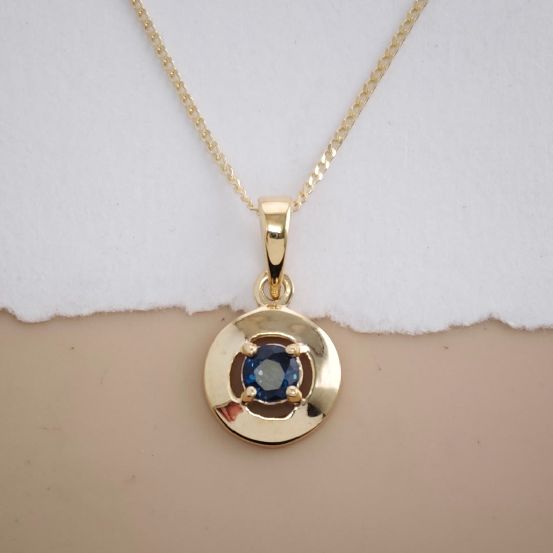 Sapphire 9ct Gold Round Pendant