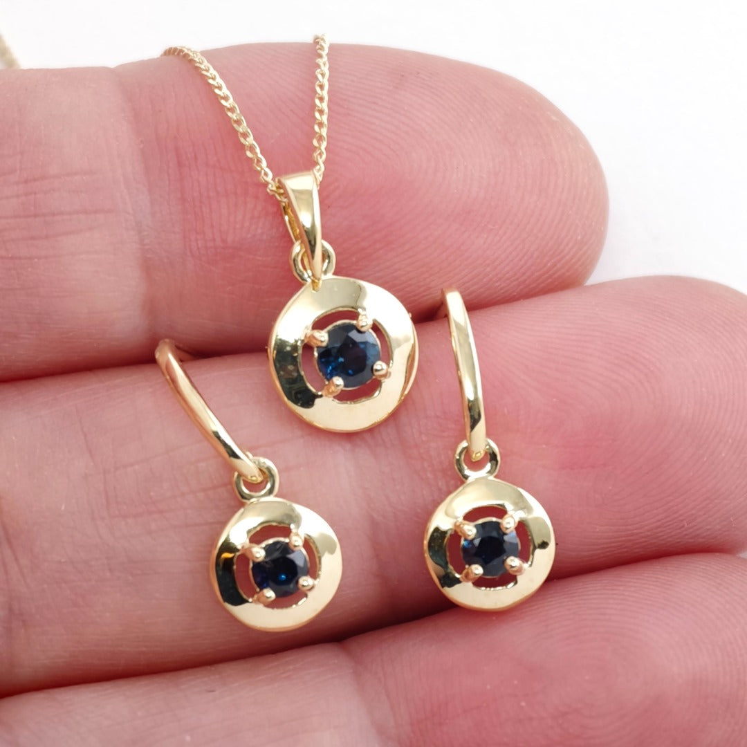 Sapphire 9ct Gold Round Pendant
