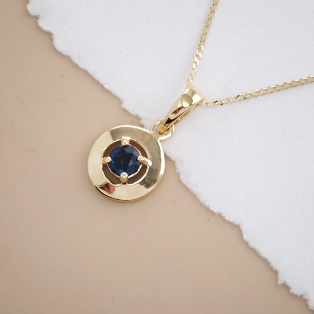 Sapphire 9ct Gold Round Pendant