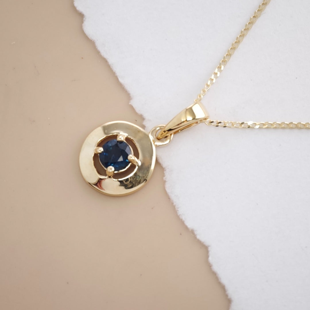 Sapphire 9ct Gold Round Pendant