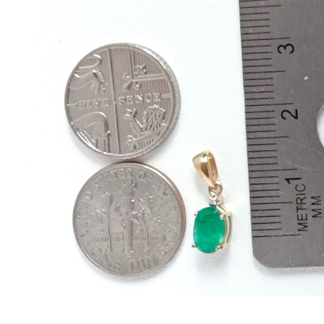 9ct Gold Necklace Diamond Emerald Oval 0.75ct 7x5 May Birthstone