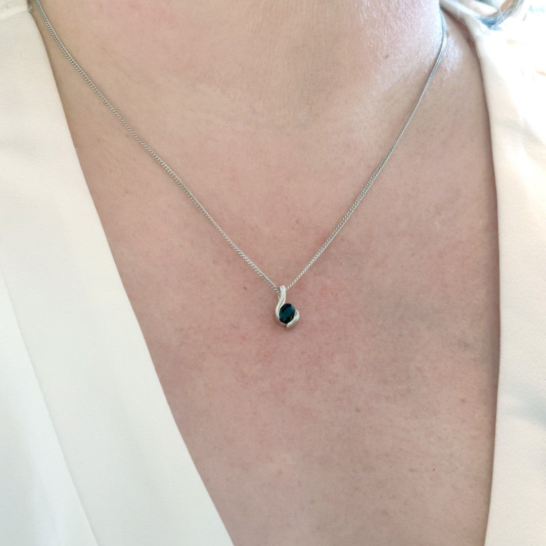 Sterling Silver Necklace Sapphire Blue 0.6ct Oval 18'' Chain