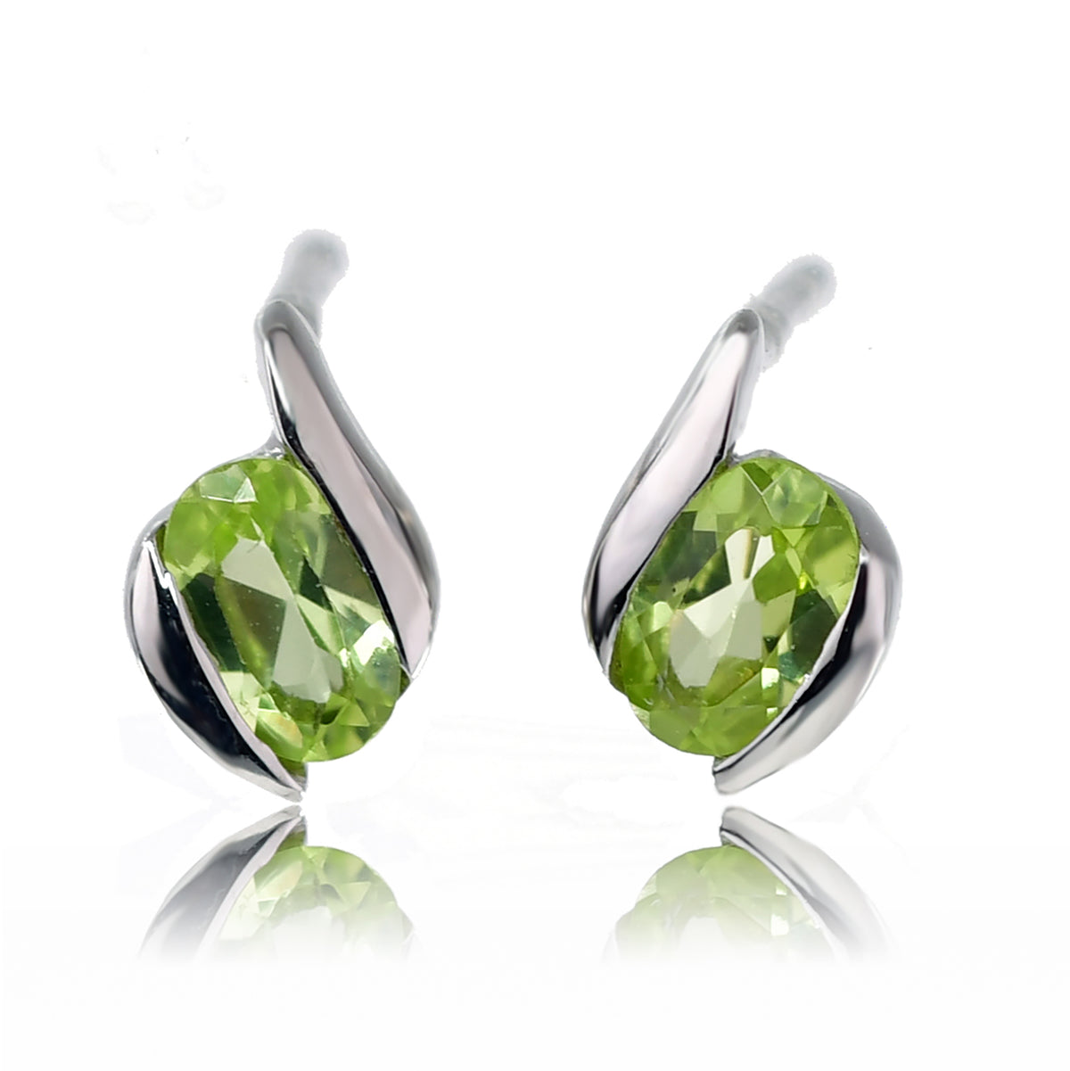 sterling silver peridot earrings stud contemporary designed in the UK