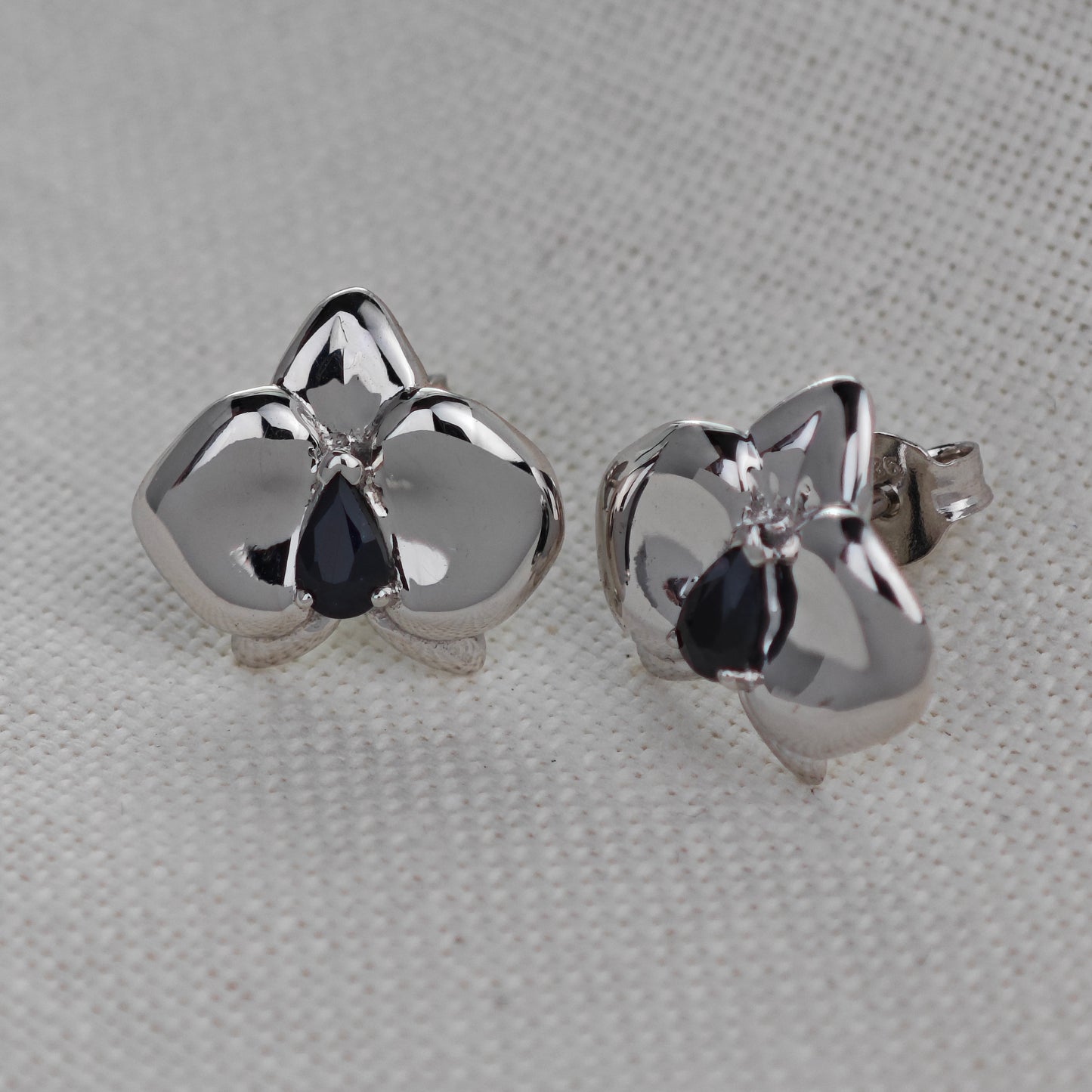 Silver Sapphire Earrings Stud Aphrodite Orchid Natural Blue Australian 0.6ct