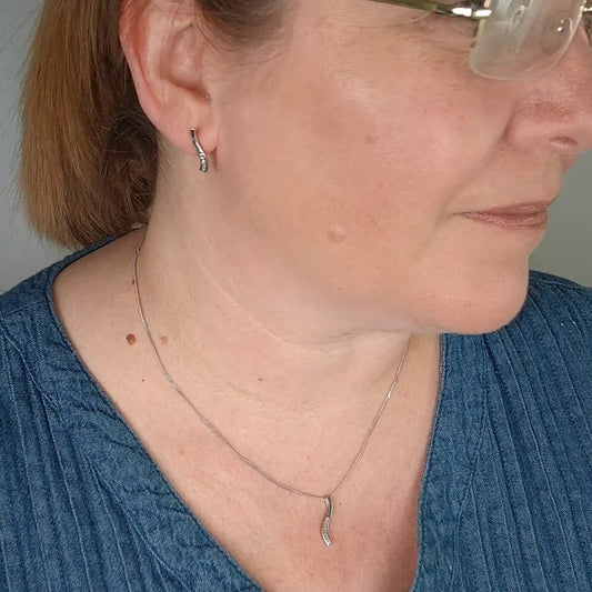Silver Diamond Necklace Wave