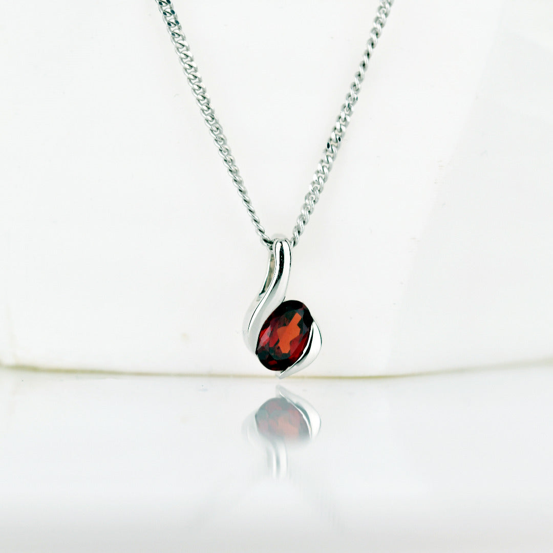 Garnet Necklace 0.55ct Sterling Silver Red Pendant 18'' January Birthstone