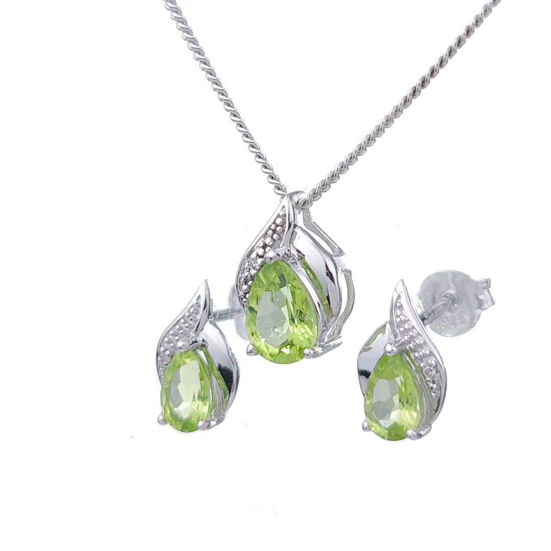 Peridot Necklace Earring Set Diamond 1.9ct Green Pear Silver August Birthstone