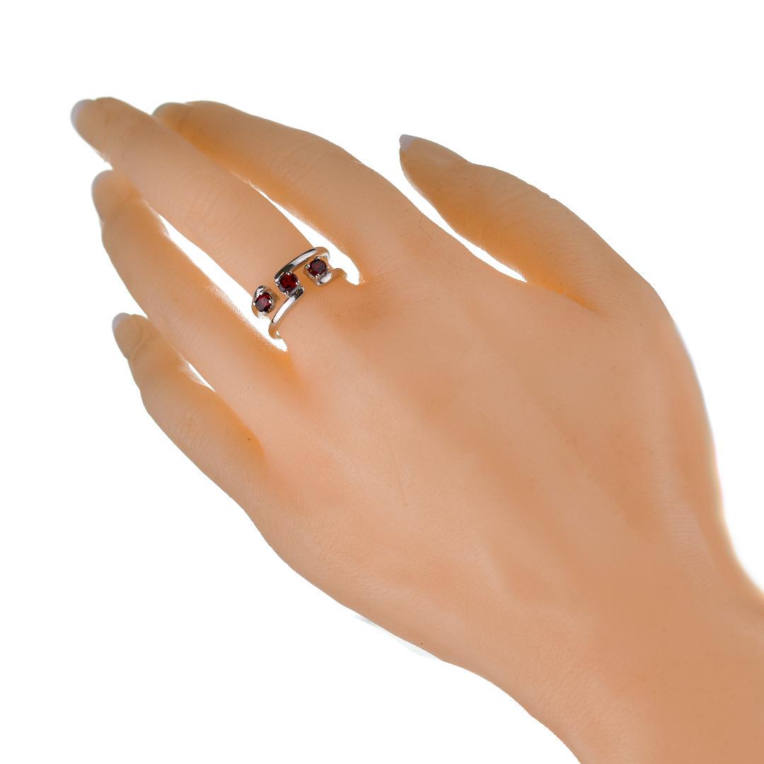 Garnet Ring in Sterling Silver – Handcrafted Natural Gemstone